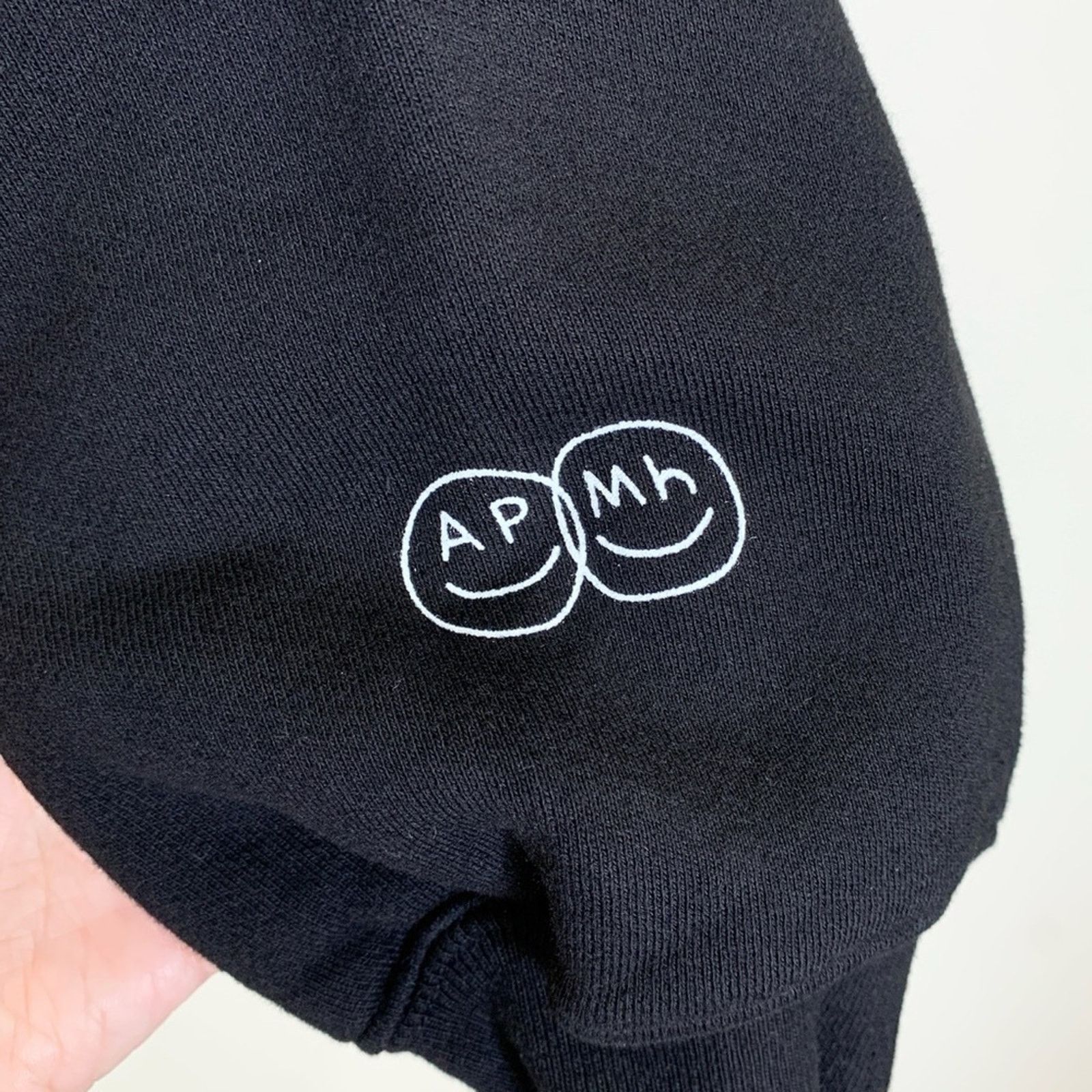 Madhappy NEW Madhappy x The Apple Pan Fleece Crewneck Sweatshirt M Size US M / EU 48-50 / 2 - 7 Thumbnail