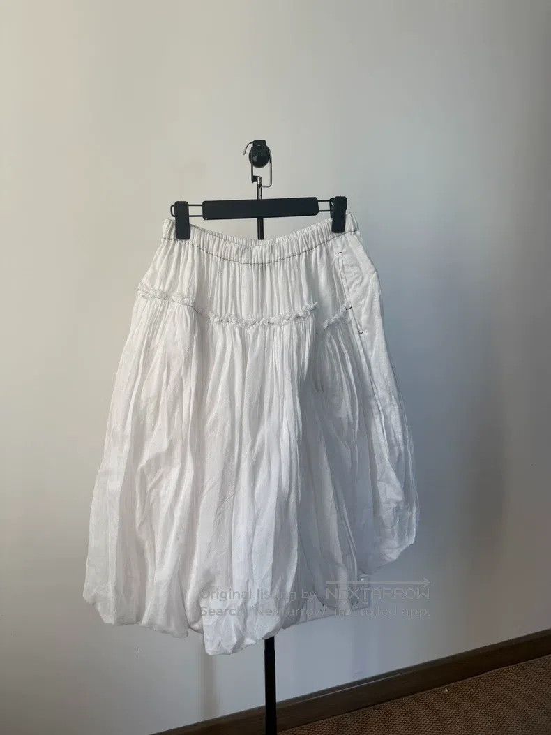 Comme des Garcons Comme Des Garcons size S Fluffy white flower-bud skirt Size 23" - 2 Thumbnail