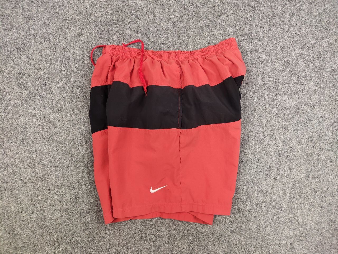 Nike Vintage 90's Nike Big Swoosh Nylon Red Black Casual Shoes Size US 34 / EU 50 - 8 Thumbnail