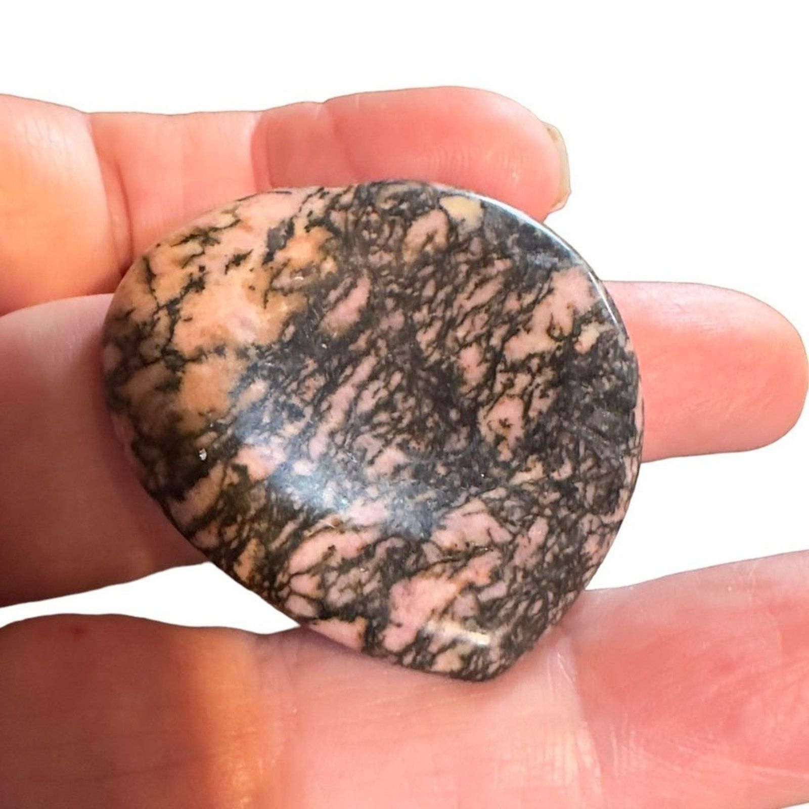 The Unbranded Brand 1pc Hand Carved Natural Gemstone Mini Heart Pocket Stone Size ONE SIZE - 12 Thumbnail