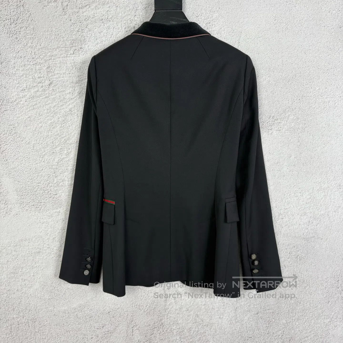 Gucci Guicci size38 Black horsehair buckle suit jacket Size 38R - 2 Thumbnail