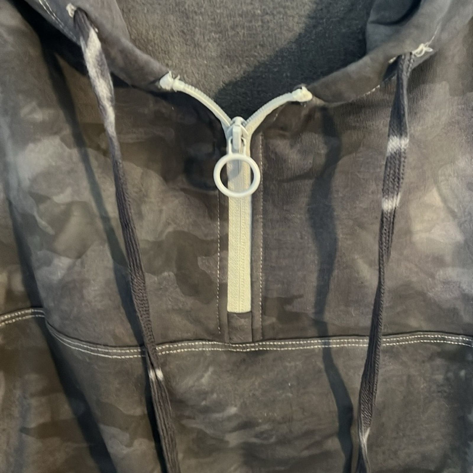 Avia Avia Cropped camo 3/4 zip hoodie size XL Size XL / US 12-14 / IT 48-50 - 4 Thumbnail
