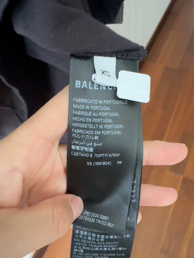 Balenciaga Balenciaga Short Sleeve Tee Size US XS / EU 42 / 0 - 3 Thumbnail