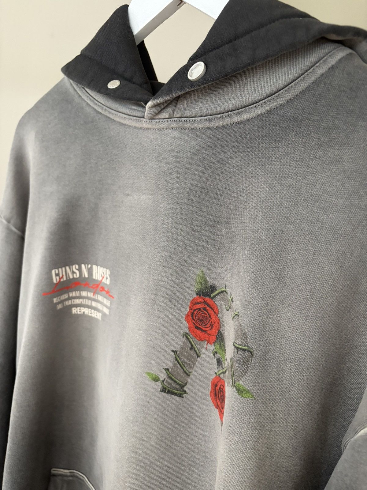 Represent Clo. Represent Guns N’ Roses Size US S / EU 44-46 / 1 - 3 Thumbnail