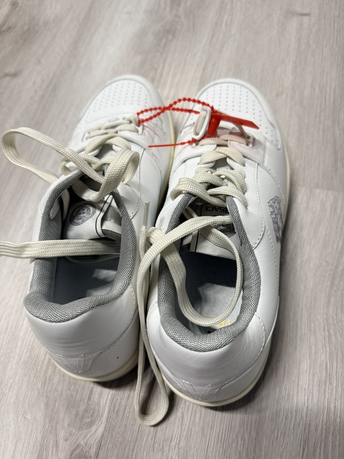Versace Versace Medusa Sneaker Size US 8 / EU 41 - 3 Thumbnail
