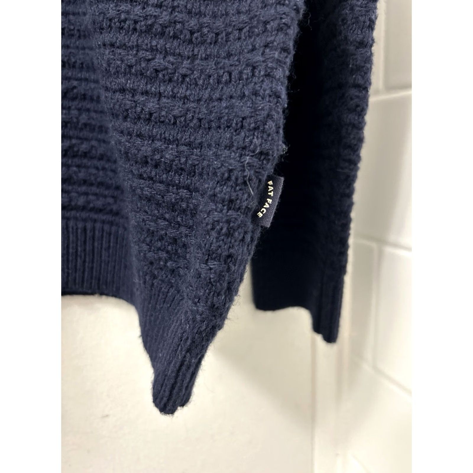 FatFace Fat Face Sweater Mens L Blue Wool Lanihill Texture Crewneck NWT Knit Pullover Casual Vintage: No, Designer Theme Size US L / EU 52-54 / 3 - 7 Thumbnail