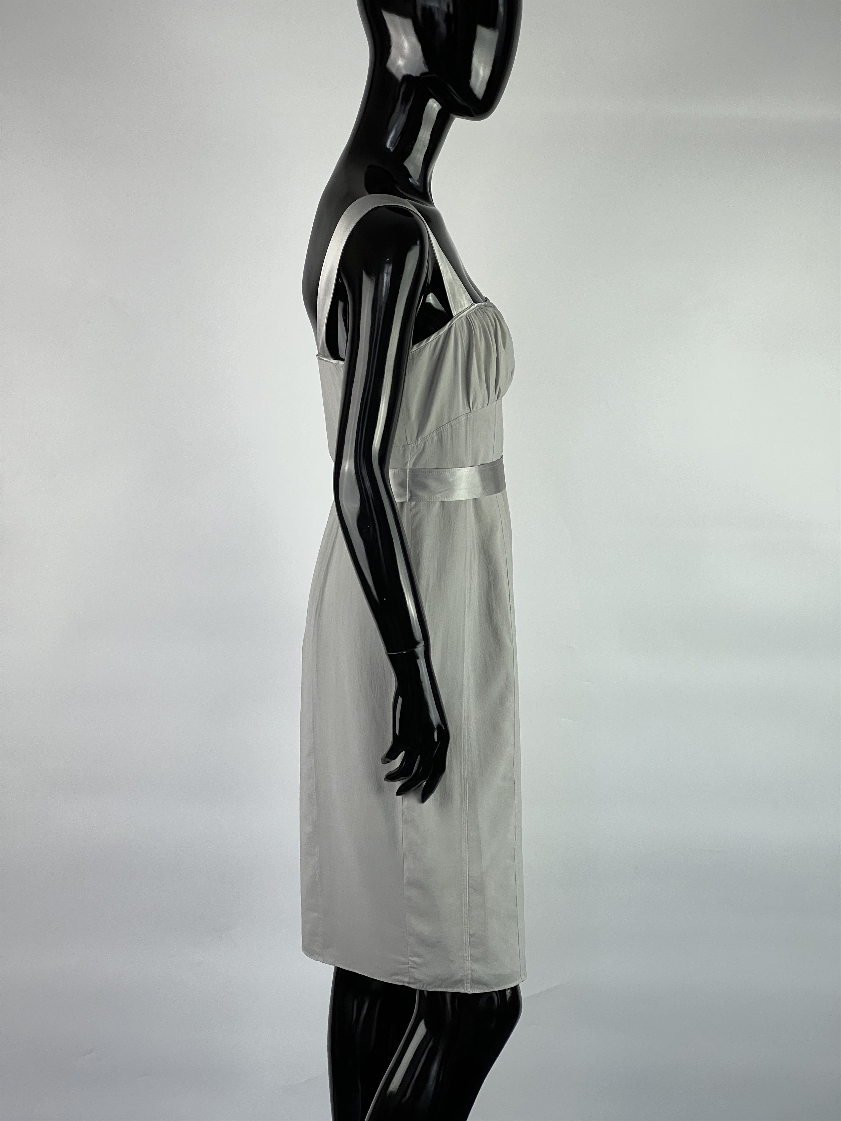 Burberry Burberry Gray Sleeveless Silk Belt Dress Size IT40 US6 UK8 Size S / US 4 / IT 40 - 2 Thumbnail