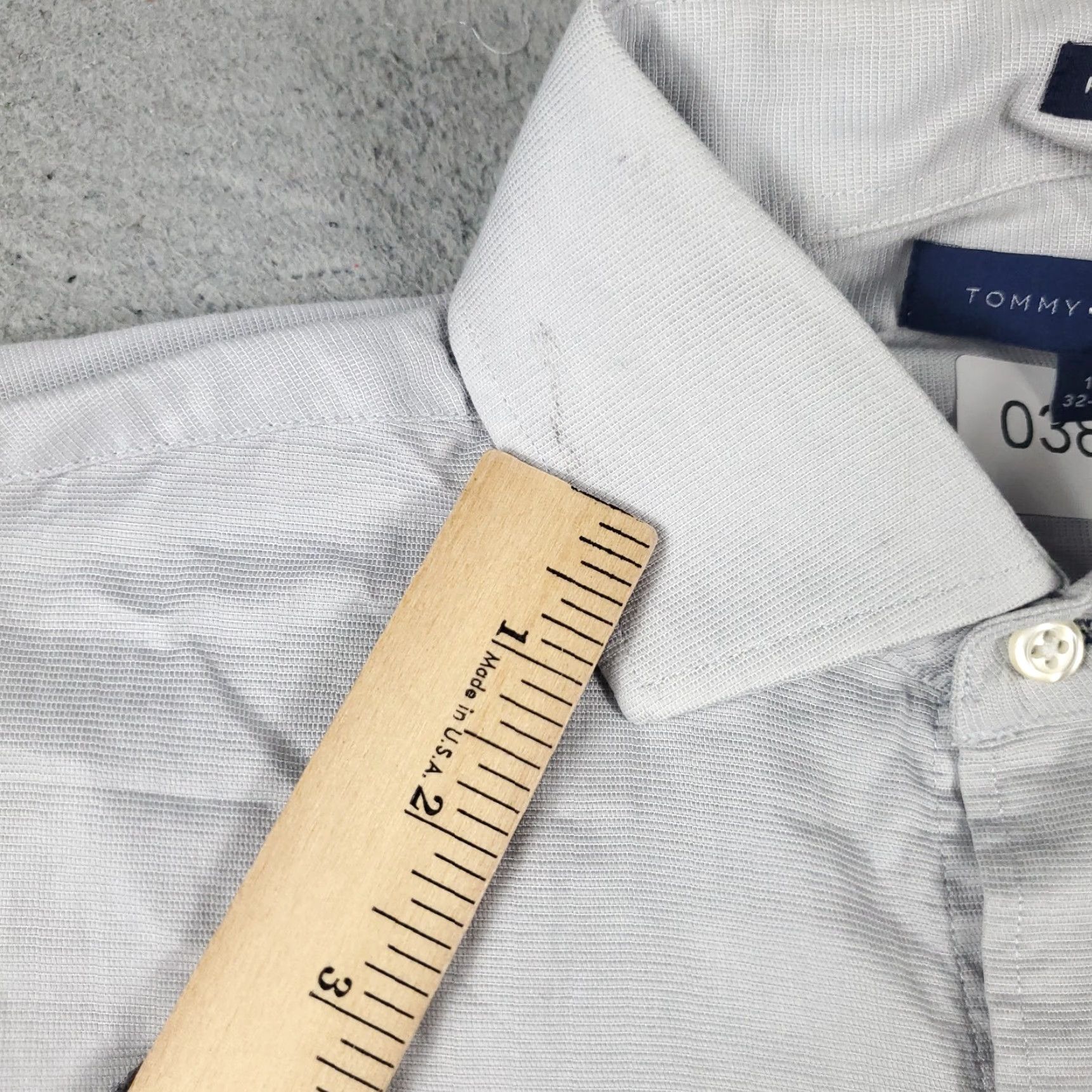Tommy Hilfiger Tommy Hilfiger Gray Dress Shirt Mens 15 Long Sleeve Button Up Regular Fit Classic Size 40R - 3 Thumbnail