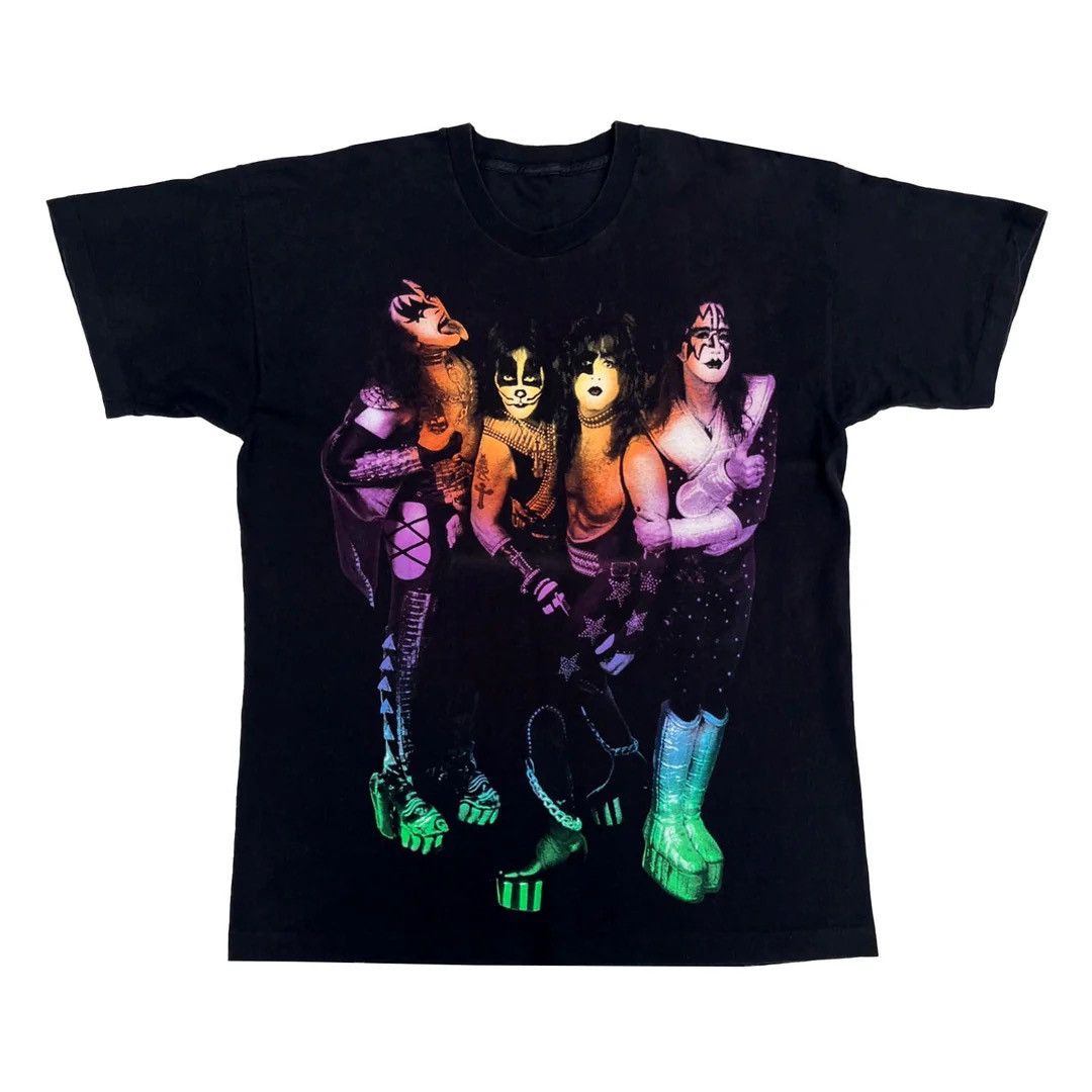 Band Tees × KISS × Vintage Kiss 1996 97 90s Vintage They’re Back World Tour T-Shirt Size US XL / EU 56 / 4 - 1 Thumbnail