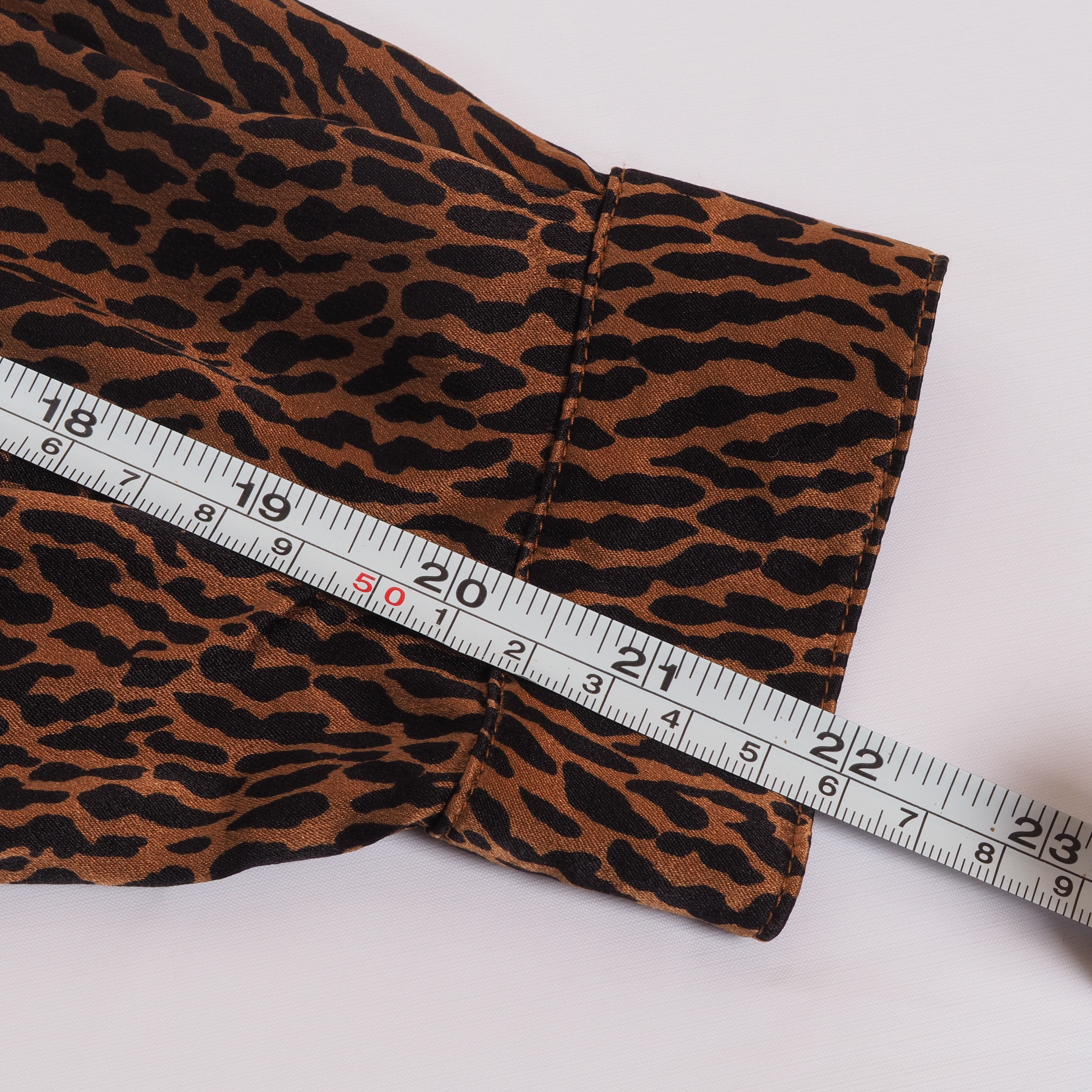 Escada Escada Vintage Silk Leopard Print Button-Up Blouse Size XL / US 12-14 / IT 48-50 - 9 Thumbnail