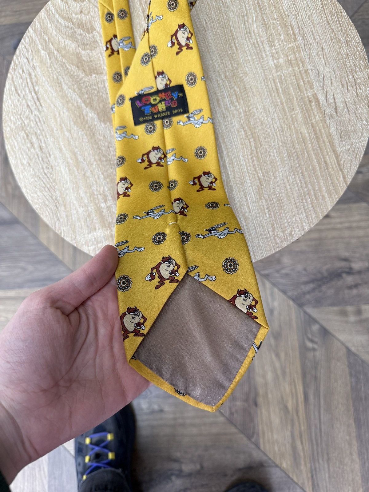 Warner Bros Vintage 1998 Looney Tunes Tie Taz Tasmanian Devil Bugs Bunny Size ONE SIZE - 6 Thumbnail