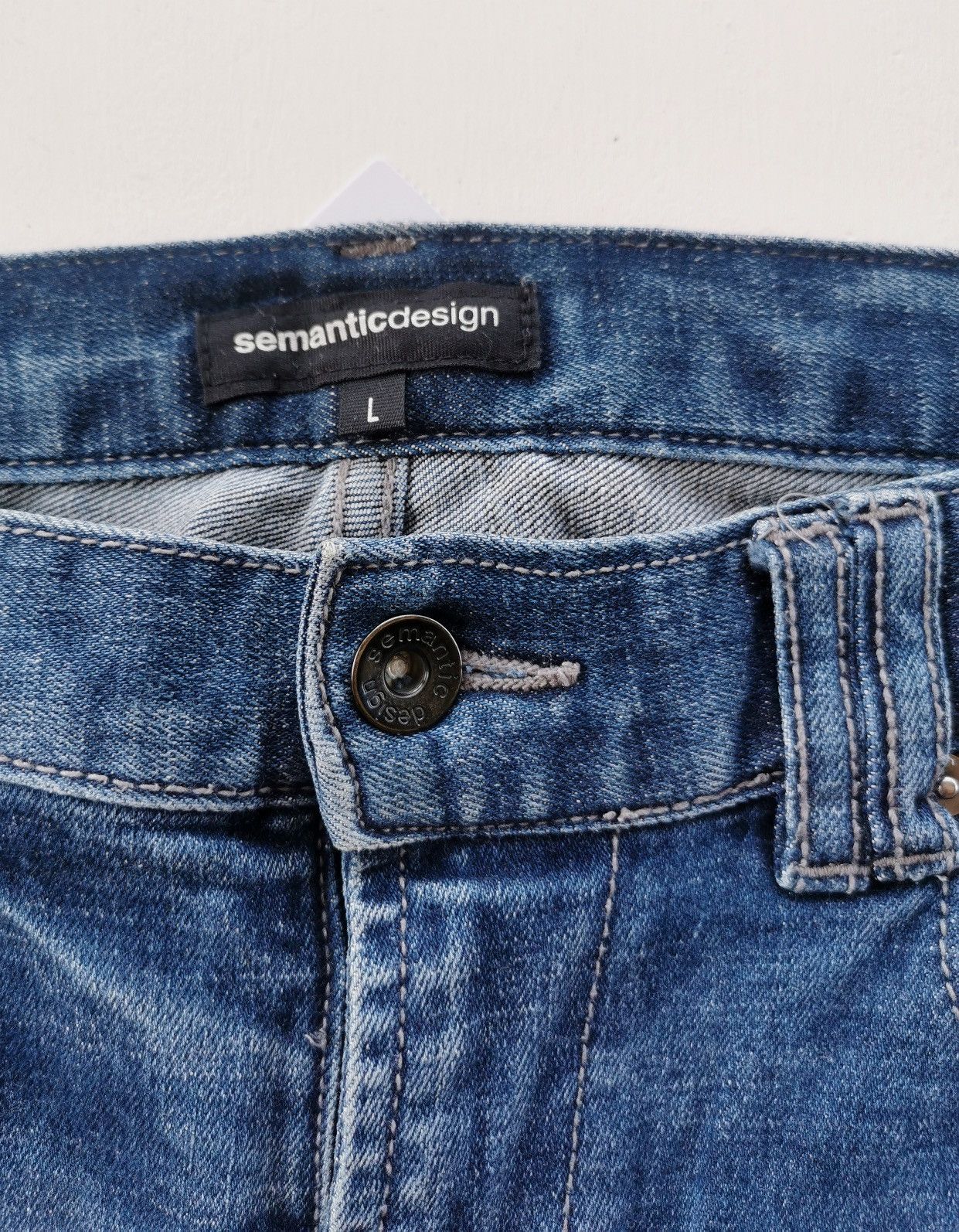 In The Attic Thrashed Semantic Design Jeans Size US 33 - 6 Thumbnail
