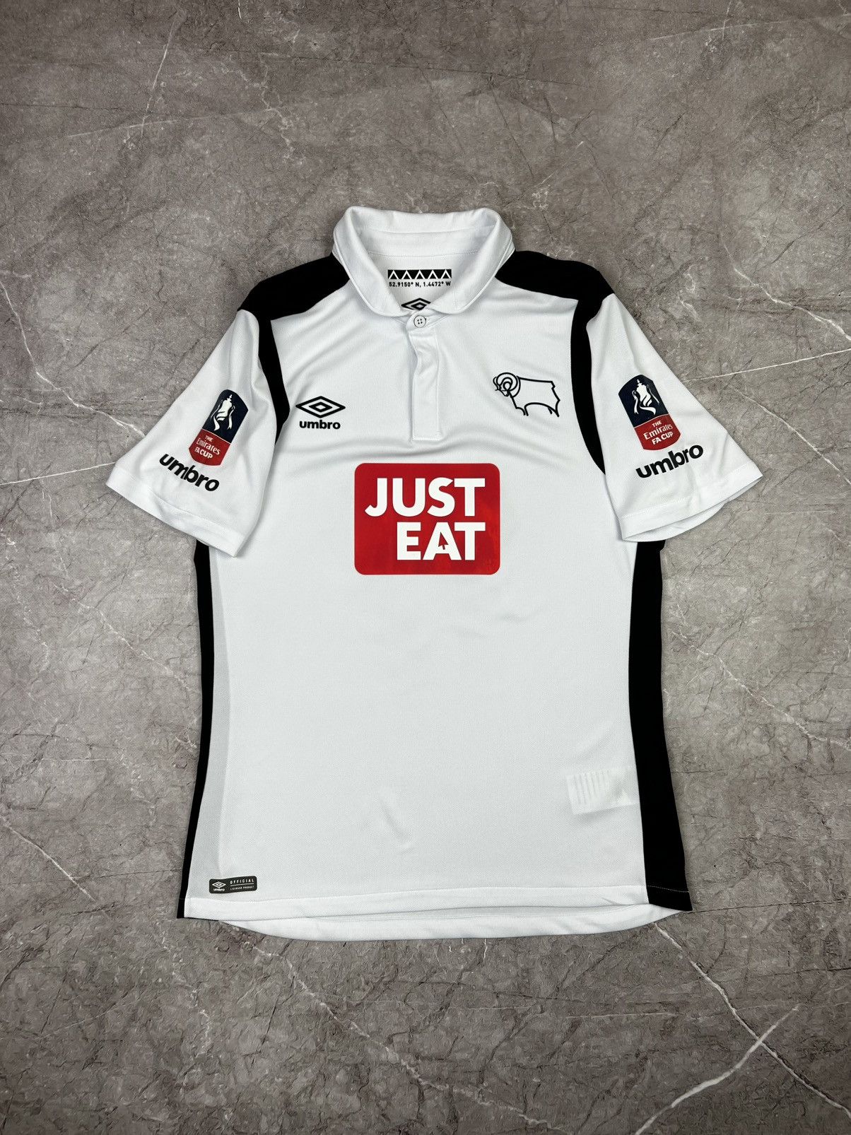 Umbro × Vintage Umbro Retro jersey tee shirt Derby county Size L Size US L / EU 52-54 / 3 - 3 Thumbnail