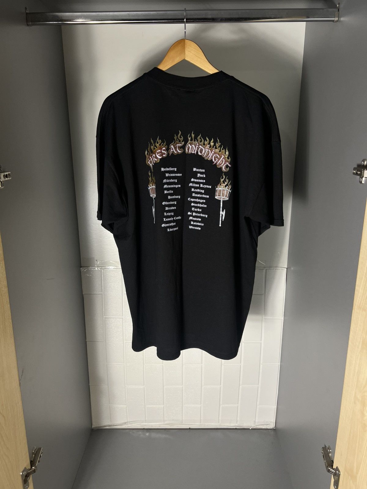 Band Tees VINTAGE BLACKMORE’S NIGHT ALBUM TOUR T-SHIRT RETRO Y2K 90s Size US XL / EU 56 / 4 - 10 Thumbnail