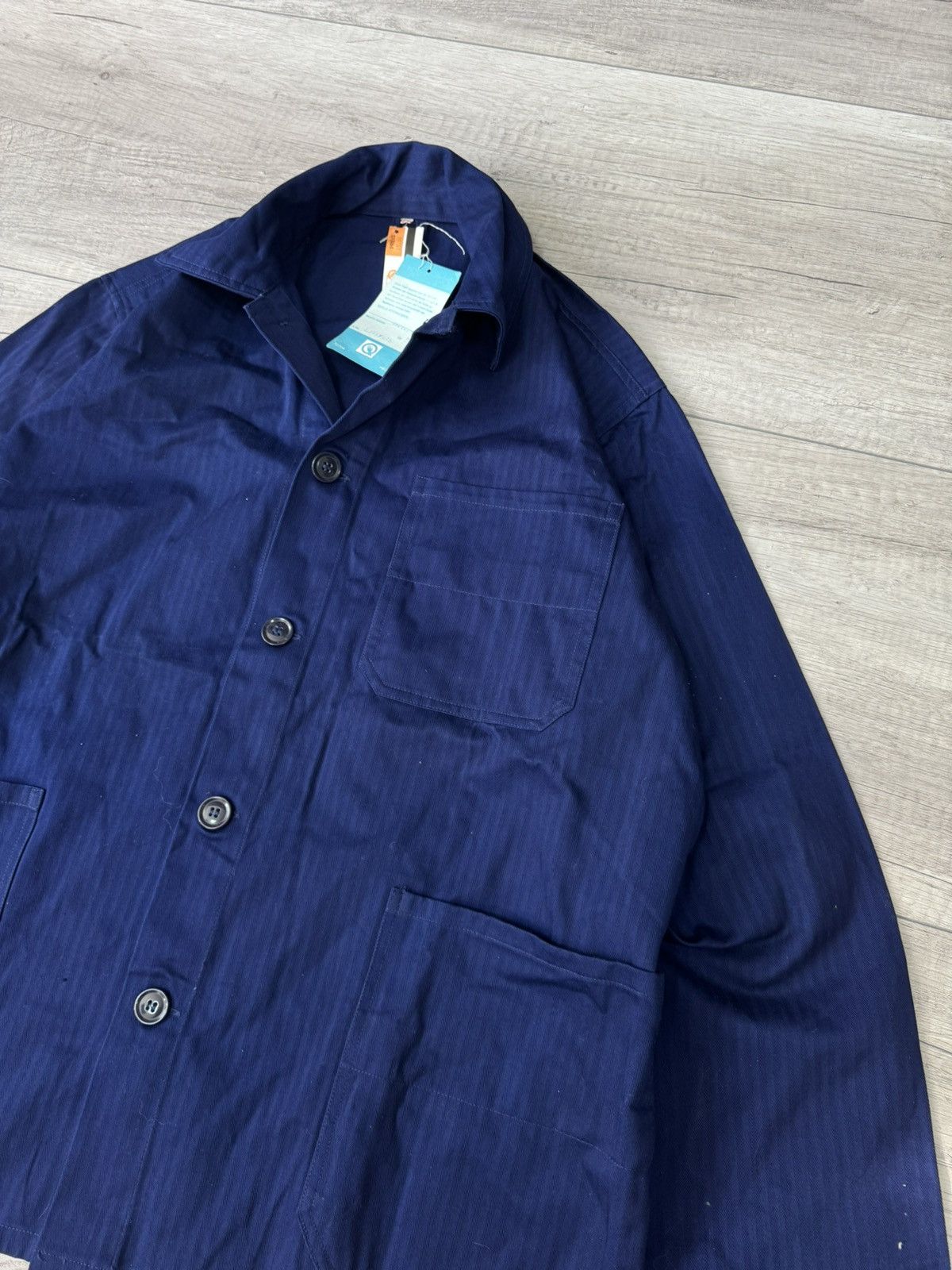 Vintage Vintage 70s French Workwear Men's Stripped Blue Chore Jacket Size US L / EU 52-54 / 3 - 3 Thumbnail