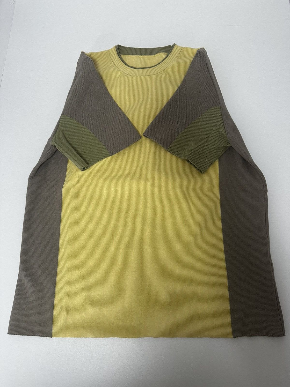 Jacquemus Jacquemus “Colza” Knitted T-shirt Size US M / EU 48-50 / 2 - 5 Thumbnail