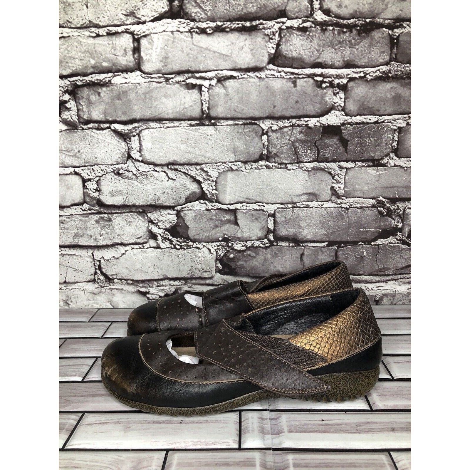 Other Naot Aroha Brown Bronze Snake Leather MaryJane Strap Shoes W Size US 8.5 / IT 38.5 - 15 Thumbnail