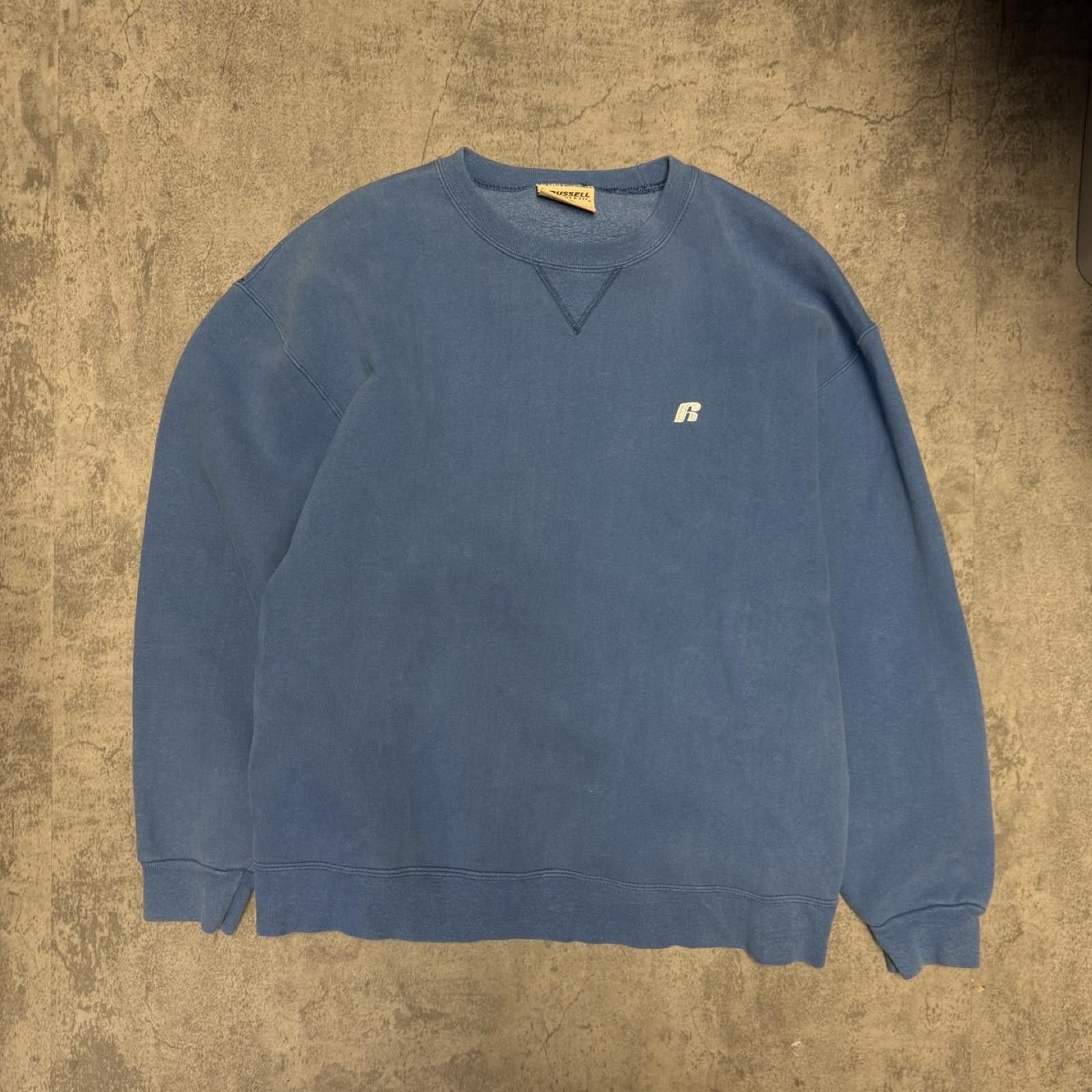 Russell Athletic Russell Crewneck -- L -- Size US L / EU 52-54 / 3 - 1 Thumbnail
