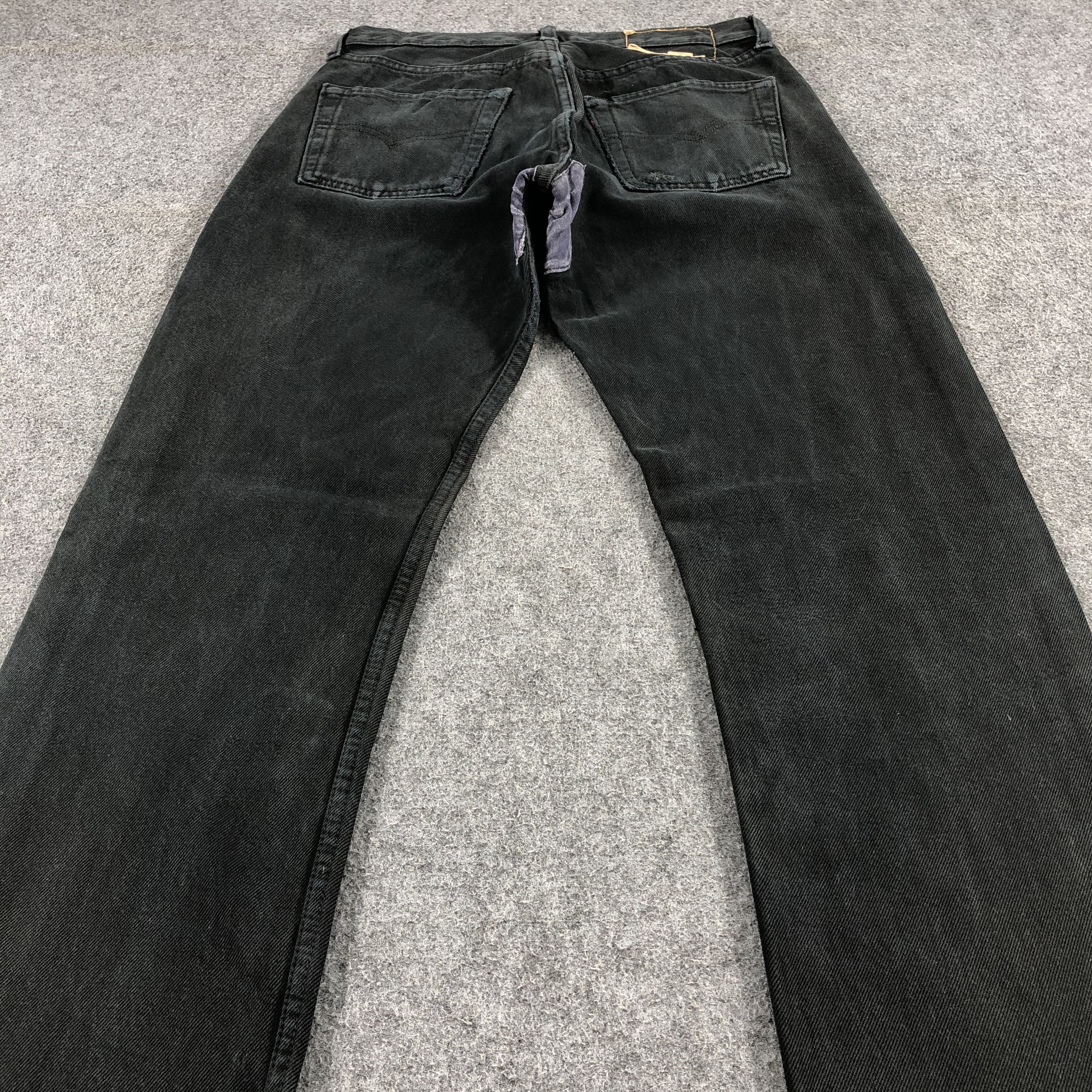 Levi's × Vintage Distress Vintage 90s Levis 501 Faded Black Jeans-JM1604 Size US 28 / EU 44 - 4 Thumbnail