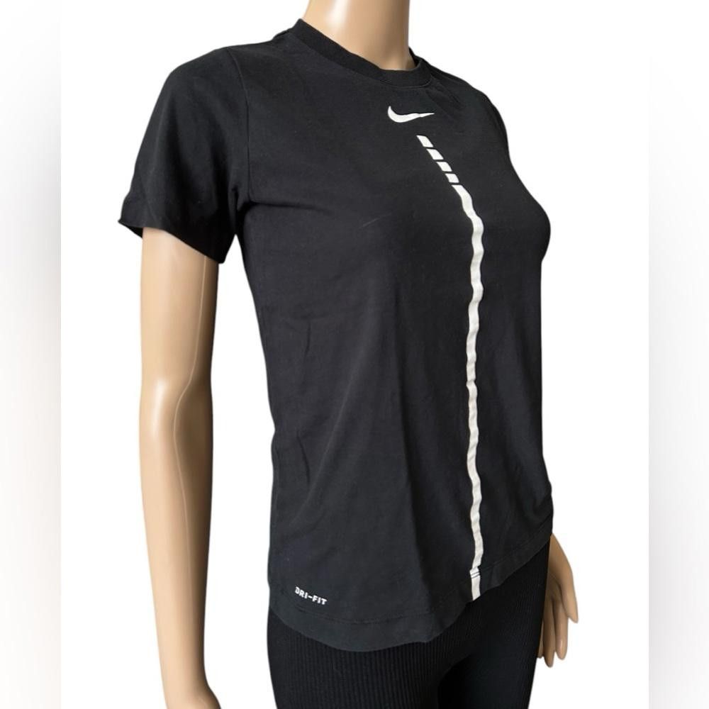 Designer Nike Dri-FIT T-Shirt - Black - Size M Size M / US 6-8 / IT 42-44 - 2 Thumbnail
