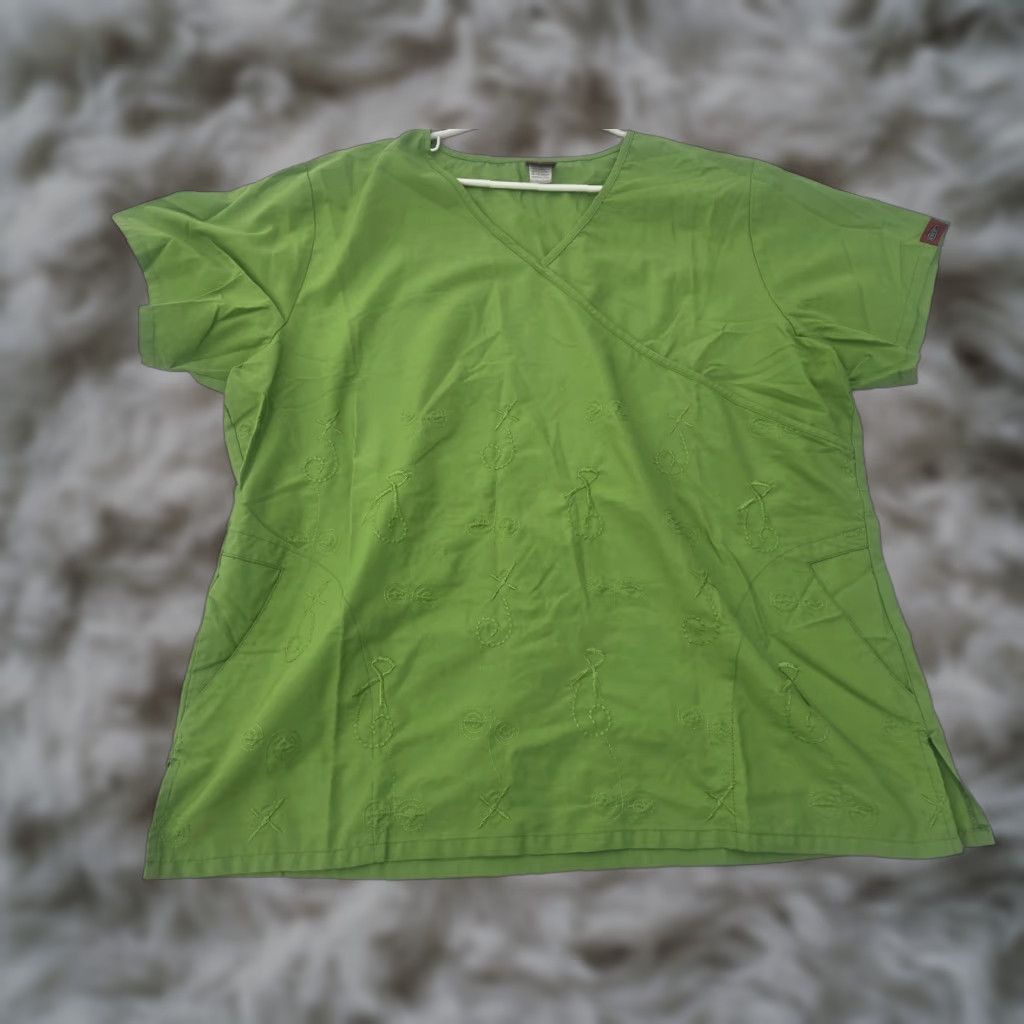 Vintage Denice Scrub Top Womens 3X Green Embroidered Medical Nurse Vet Dental Shirt Adult Womens Size XXL / US 16-18 / IT 52-54 - 1 Thumbnail