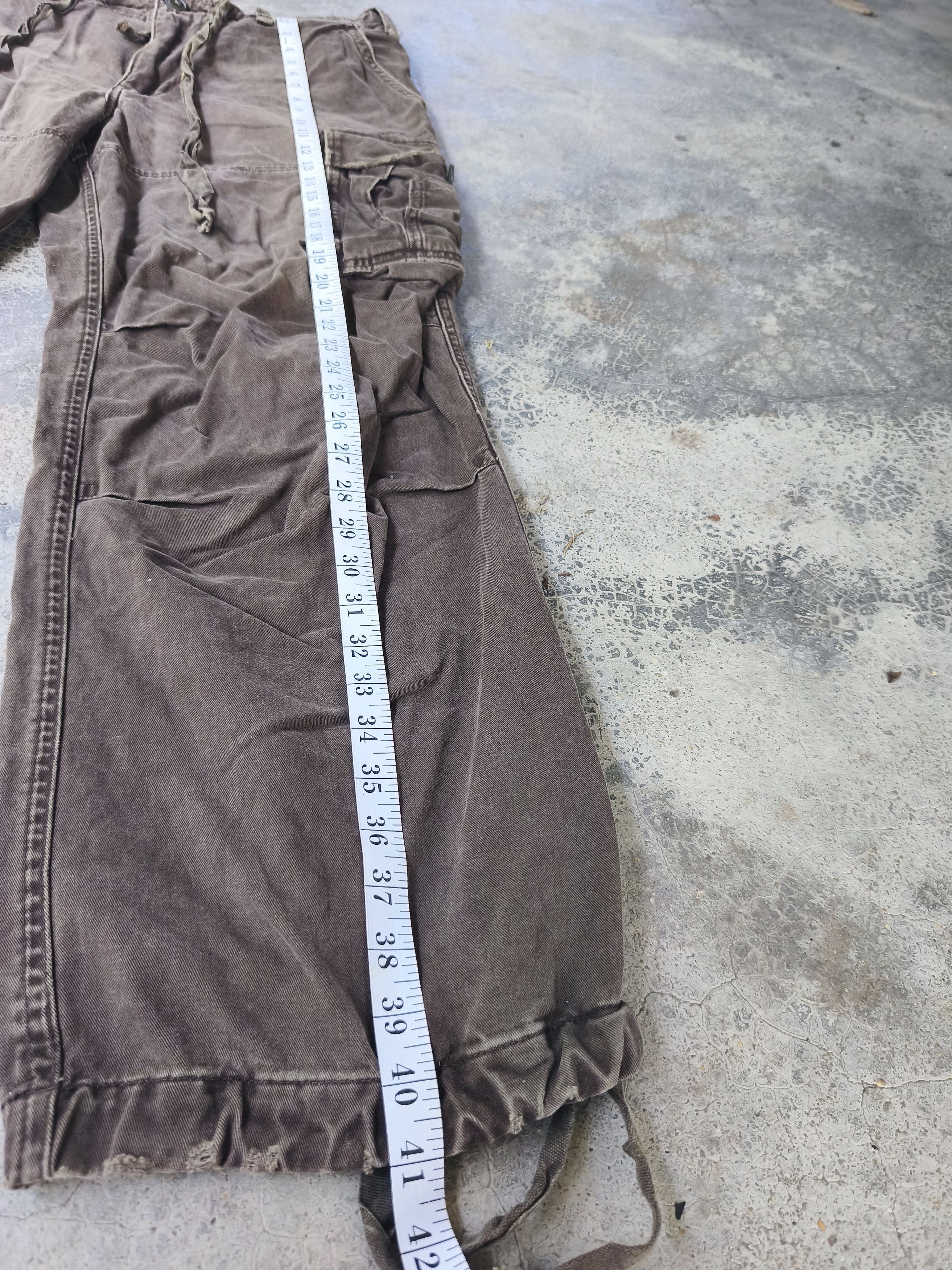 Abercrombie & Fitch Vintage Abercrombie and fitch Brown Cargo Pants Size US 35 - 15 Thumbnail