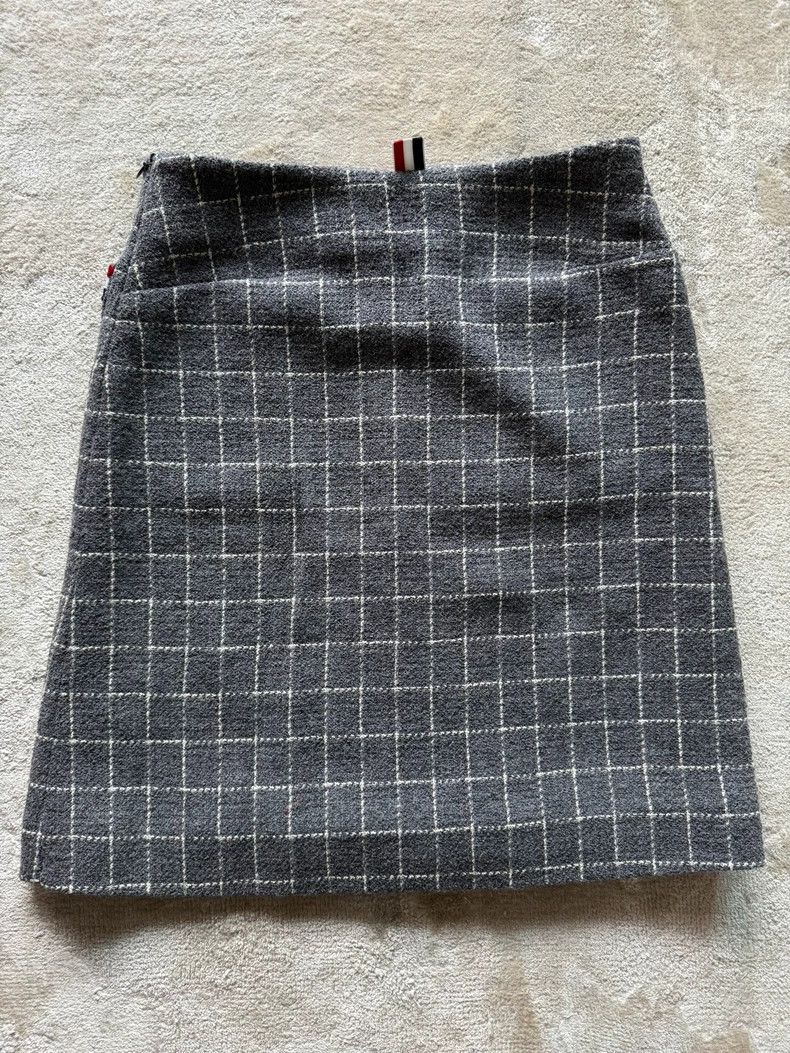 Thom Browne Thom Browne Gray half-skirt 2503-Nextarrow Size 25" / US 0 / IT 36 - 2 Thumbnail