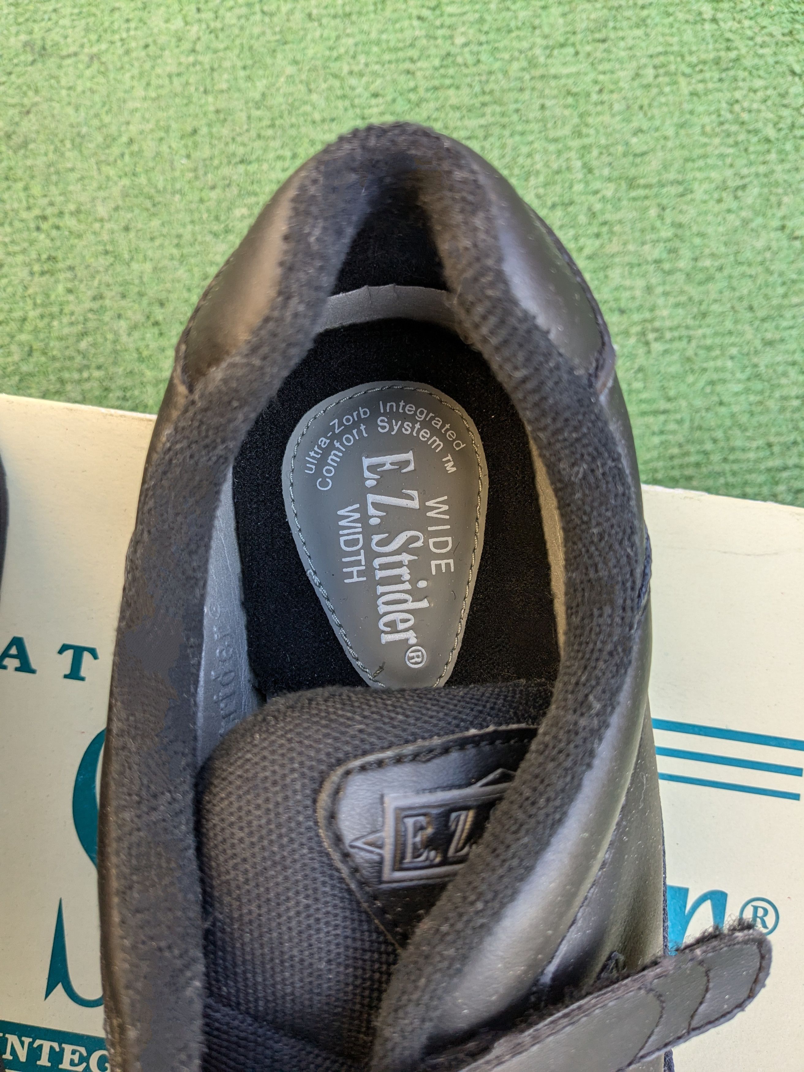 Vintage E.Z. Strider Athletic Ultra-Zorb Comfort Strap 7.5W Shoes Size US 7.5 / EU 40-41 - 2 Thumbnail