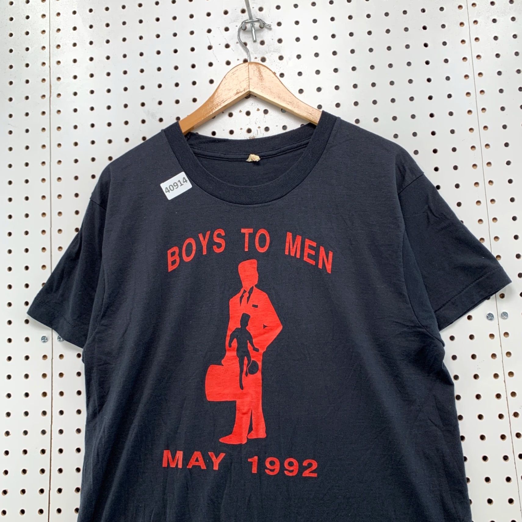 Vintage VINTAGE Screen Stars 90s Graphic T-Shirt Men's L White Empowerment May 1992 USA Size US L / EU 52-54 / 3 - 4 Thumbnail
