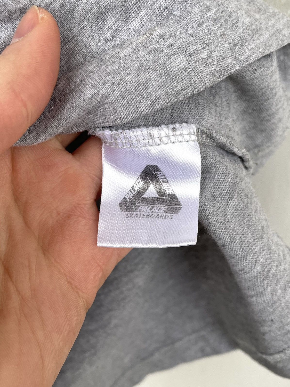 Palace Vintage Palace Skateboards Tri-Ferg Logo T-Shirt Size XL Size US XL / EU 56 / 4 - 5 Thumbnail