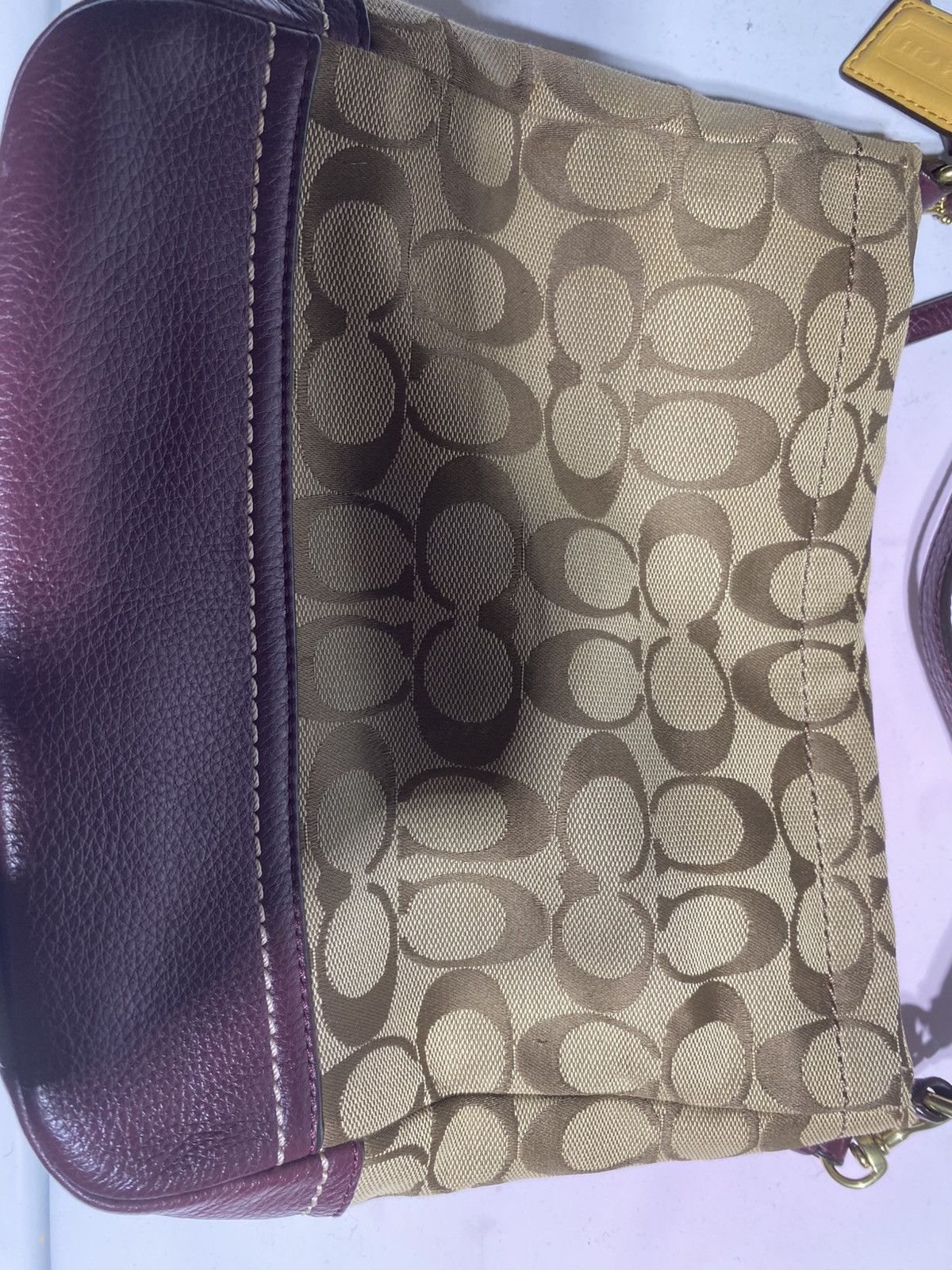 Coach Coach C Carrie Signature Burgundy Brown purse Size ONE SIZE - 6 Thumbnail