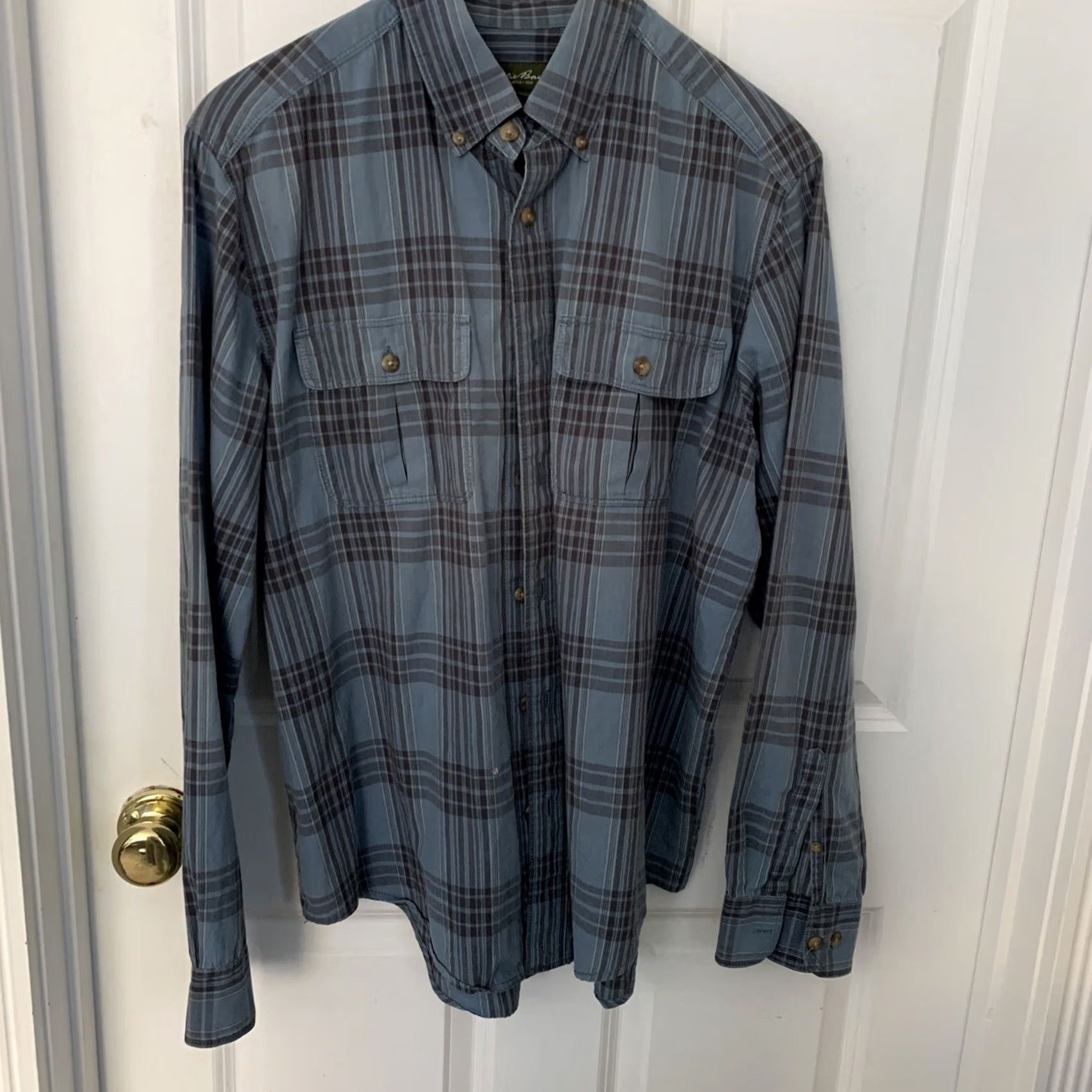 Eddie Bauer Eddie Bauer Button-Up Shirt Men Long Sleeve Plaid Blue L SZ L Mens, Button-Up, Regular, Blue Plaid, 632 Size US L / EU 52-54 / 3 - 2 Thumbnail