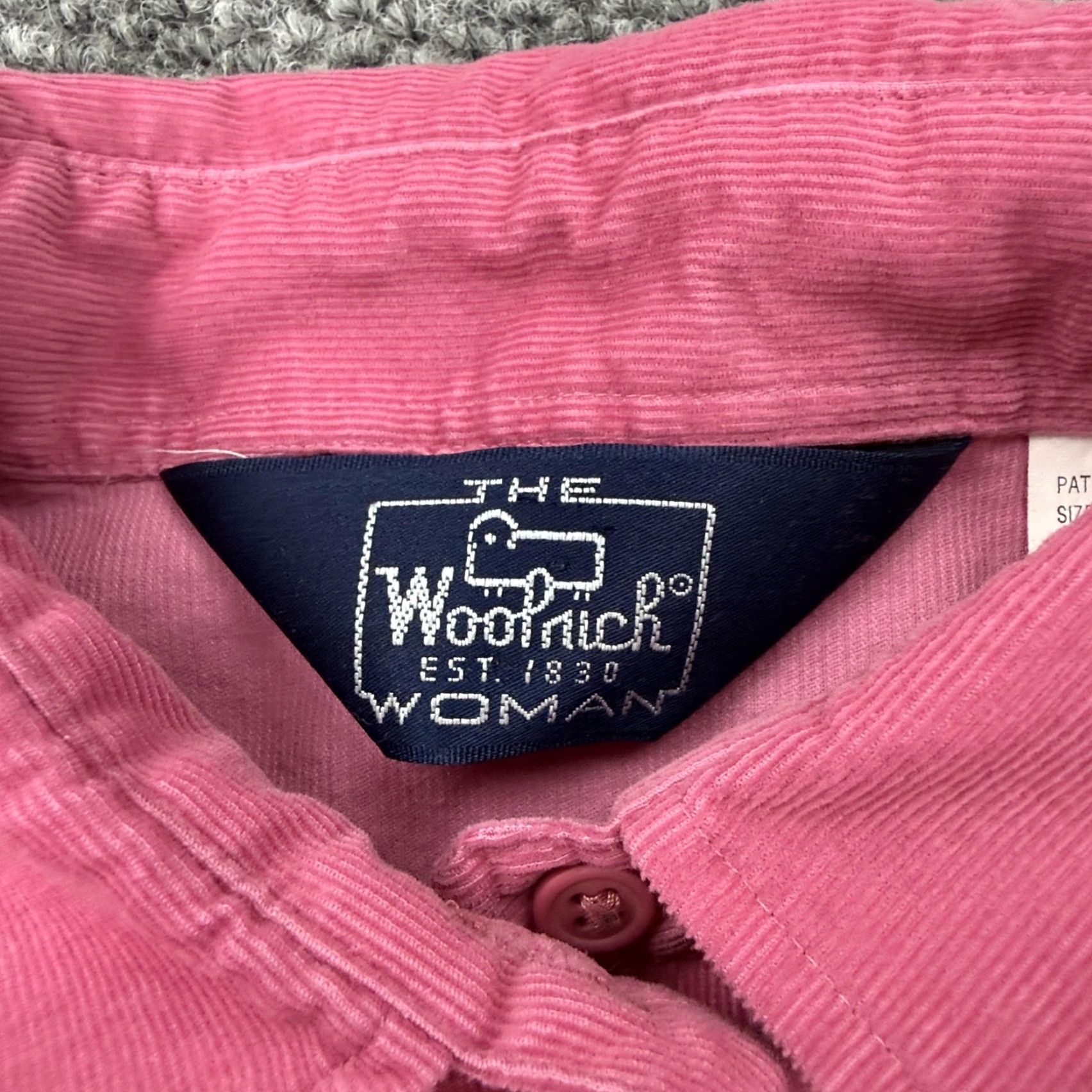 Vintage Woolrich Shirt Women 14 Pink Corduroy Button-Front Long Sleeve Collared 100% Cotton Vintage? No (use correct) - Womens Apparel Size XL / US 12-14 / IT 48-50 - 3 Thumbnail