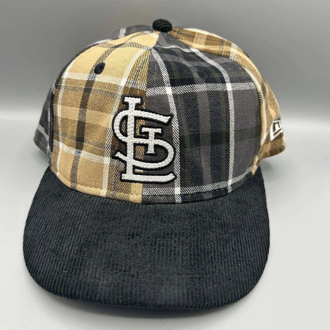 New Era St. Louis Cardinals MLB Hat Men Plaid Corduroy Strap Back Size ONE SIZE - 1 Thumbnail