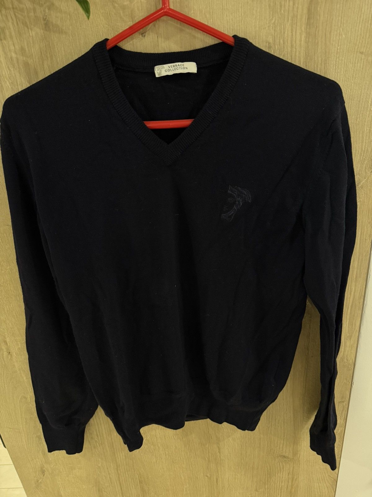 Versace Versace knit navy blue. Never worn Size US S / EU 44-46 / 1 - 1 Thumbnail