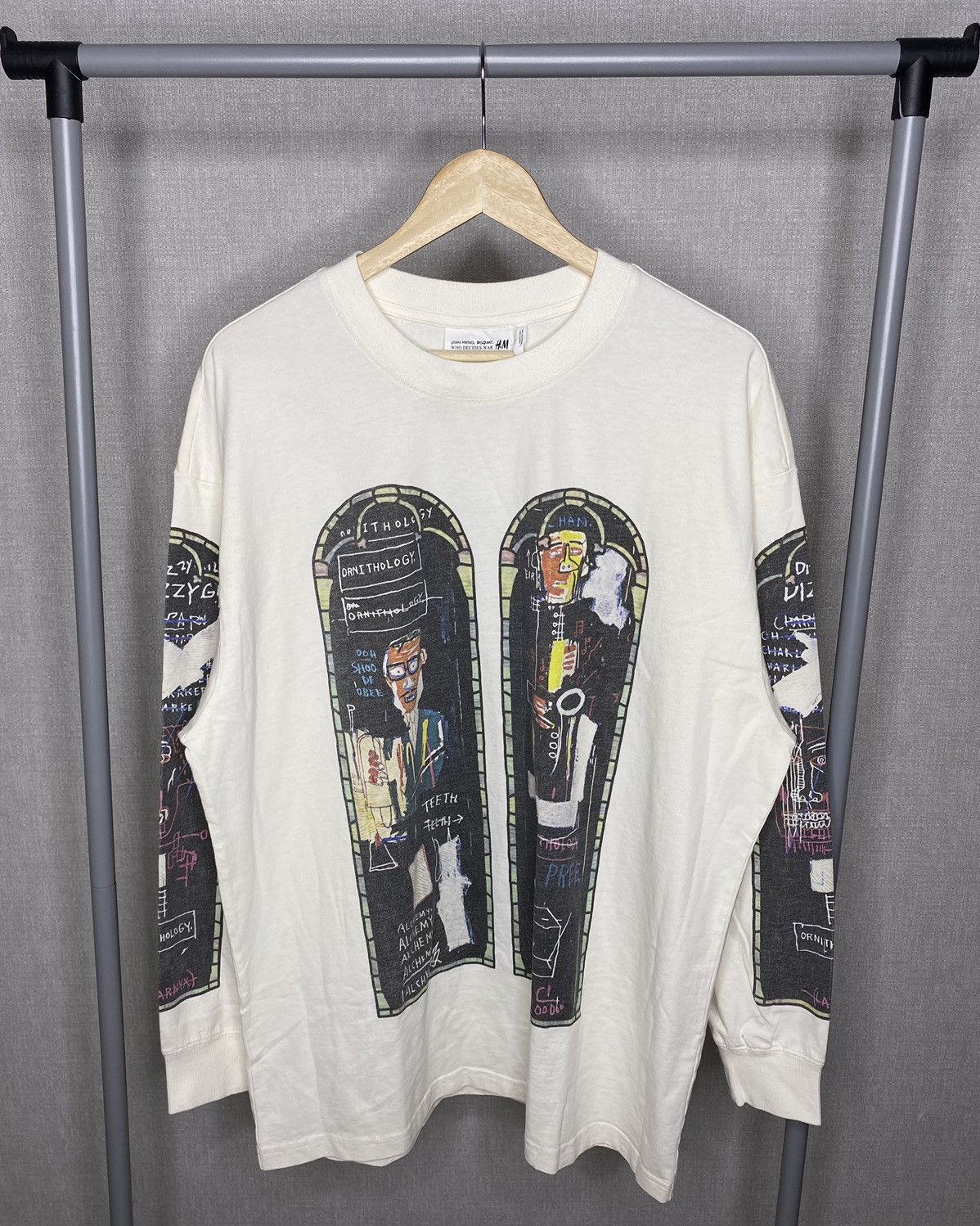 H&M × Jean-Michel Basquiat × Who Decides War Who Decides War H&M Jean Michael Basquiat Long Sleeve Sz L Size US L / EU 52-54 / 3 - 7 Thumbnail