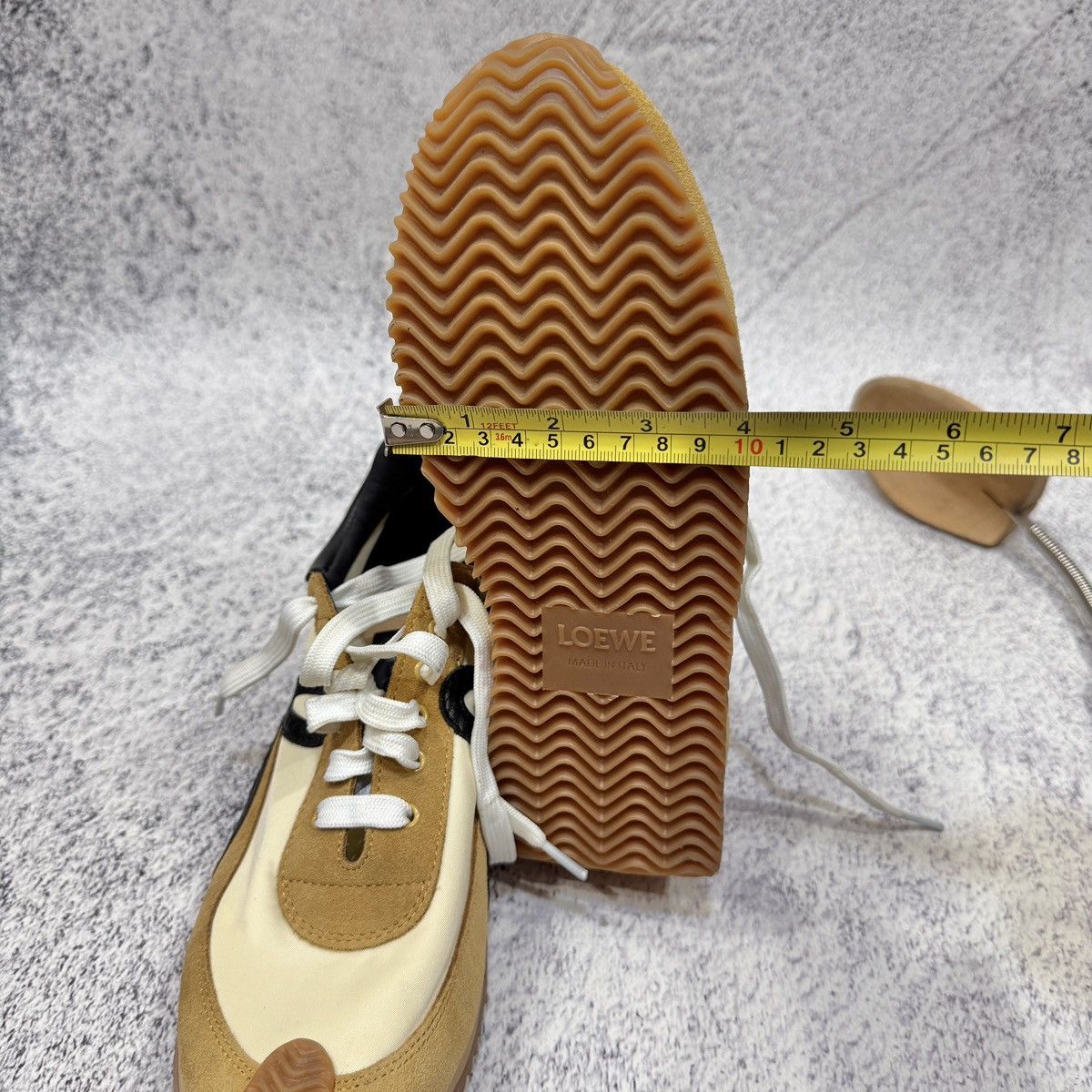 Loewe Loewe Flow Runner Honey Tan Suede Leather Sneakers US10 UK7 Size US 10 / IT 40 - 21 Thumbnail