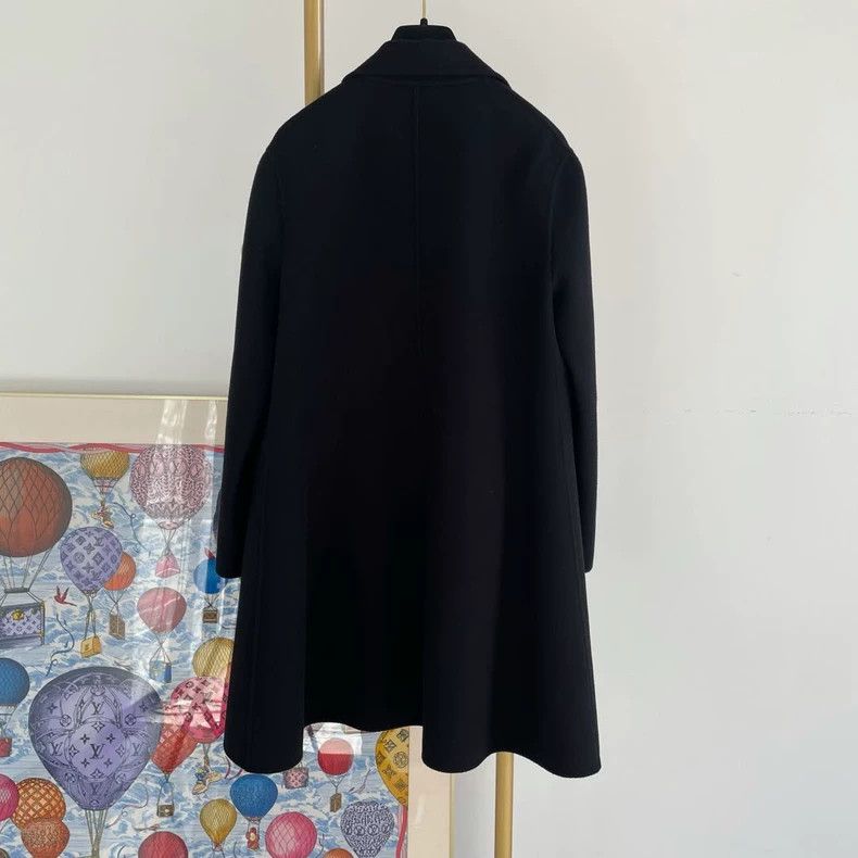 Valentino Valentino Black sheep wool coat Size XXS / US 00 / IT 34 - 2 Thumbnail