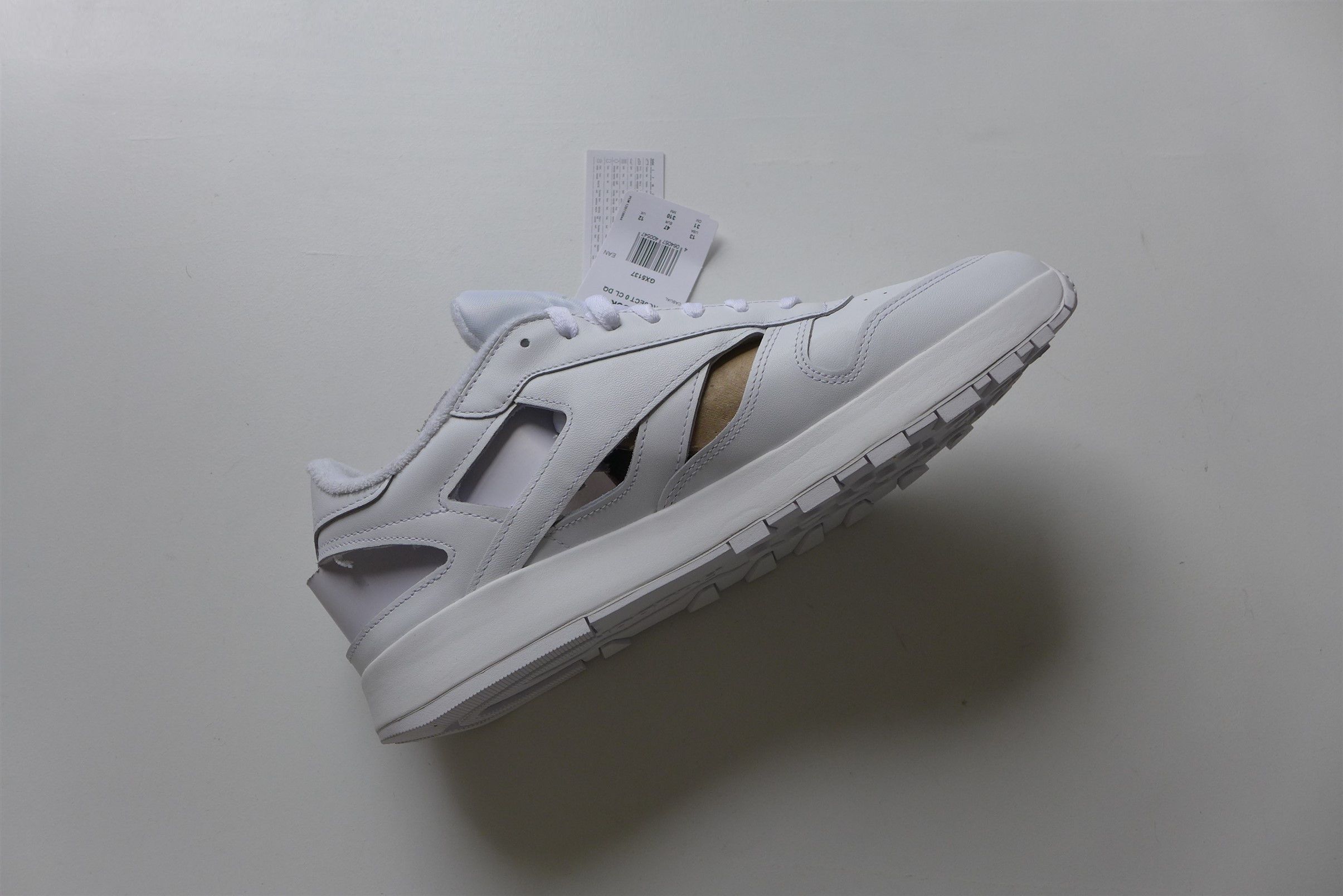 Maison Margiela × Reebok Magiela x Reebok Tabi White Classic Leather DQ Sneakers Size US 13 / EU 46 - 14 Thumbnail