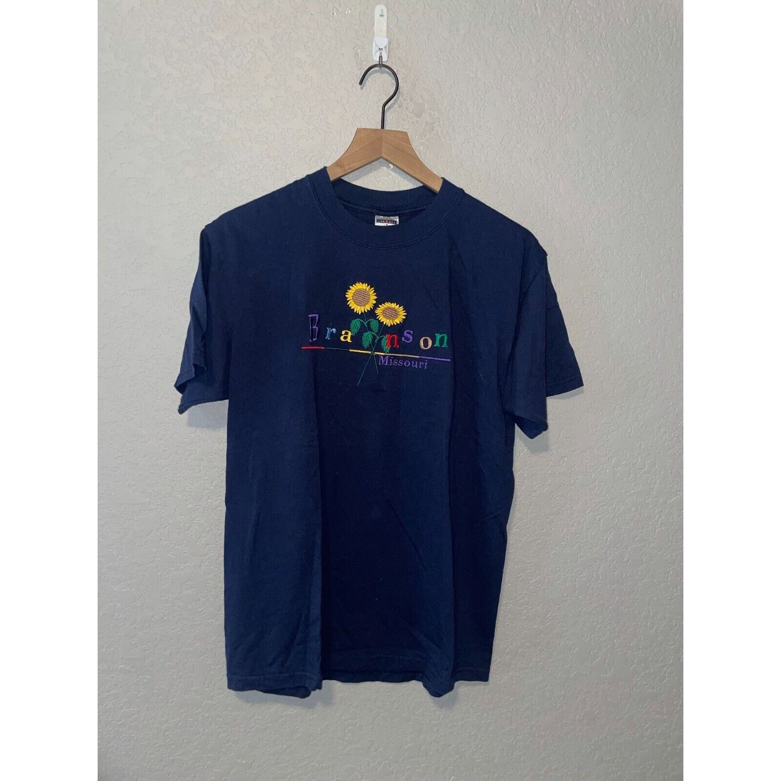 Jerzees Vintage Branson Shirt Missouri Sunflowers Tee Embroidery M Size US M / EU 48-50 / 2 - 1 Thumbnail