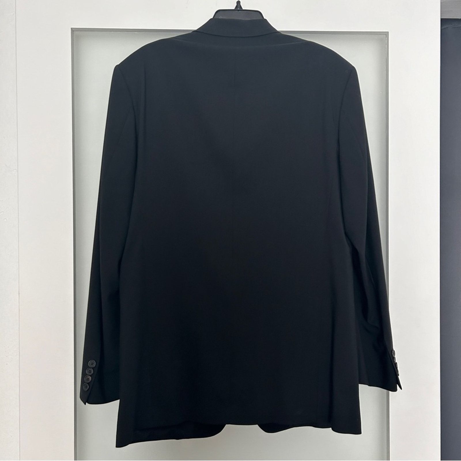 Hugo Boss Hugo Boss black dress suit 2 piece set with pants 42L Size 42L - 3 Thumbnail