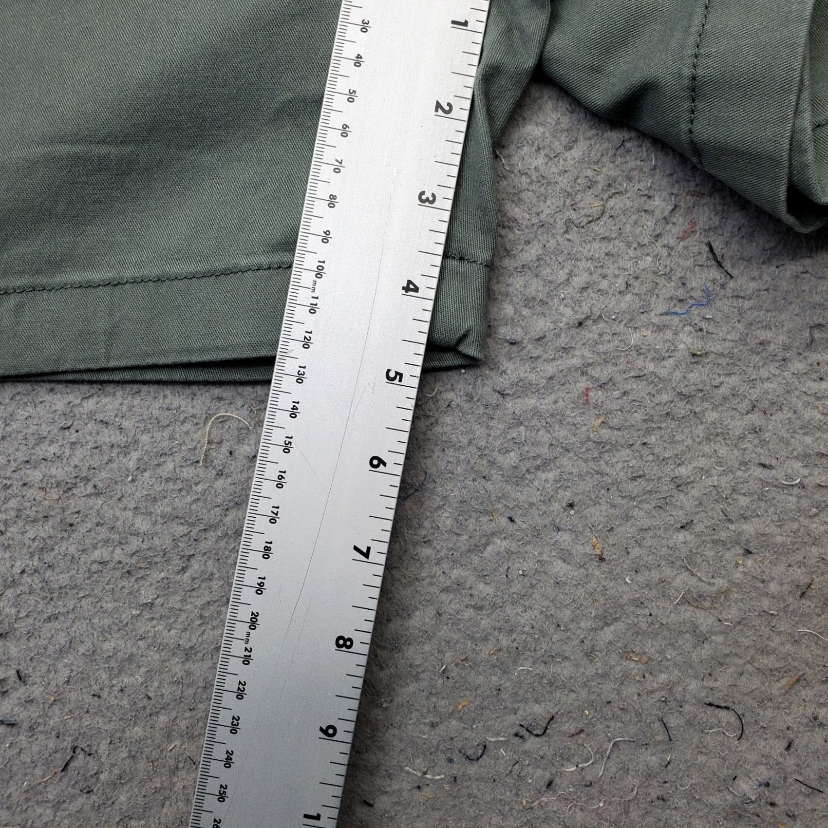 Gloria Vanderbilt Gloria Vanderbilt Chino Shorts Womens 16 Green Breathable High Rise Summer Cotton Slim Relaxed Size 38" / US 16 / IT 52 - 4 Thumbnail
