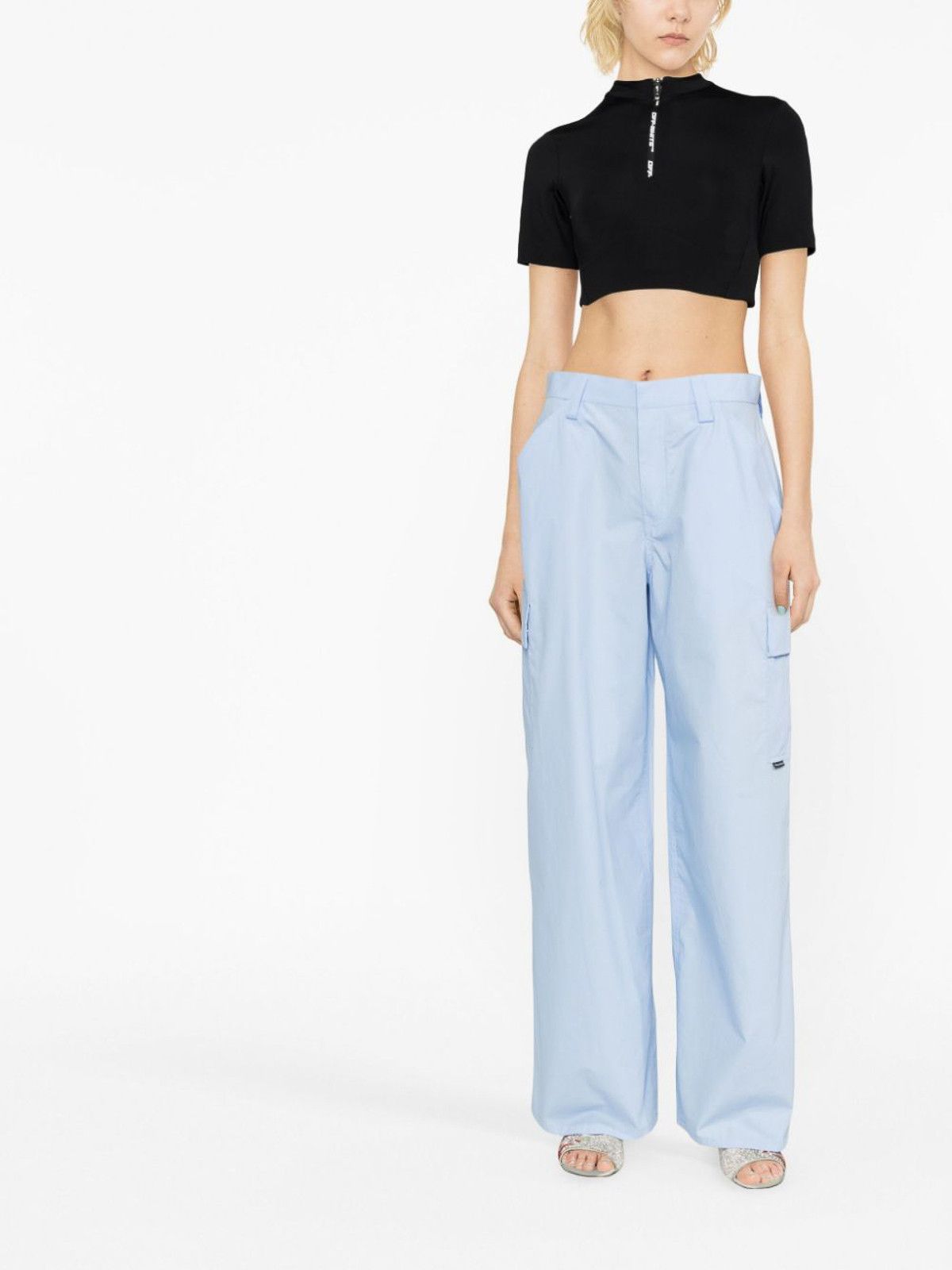 Off-White o1gr1nt0325 Zip Logo Crop T-Shirt in Black Size S / US 4 / IT 40 - 2 Thumbnail