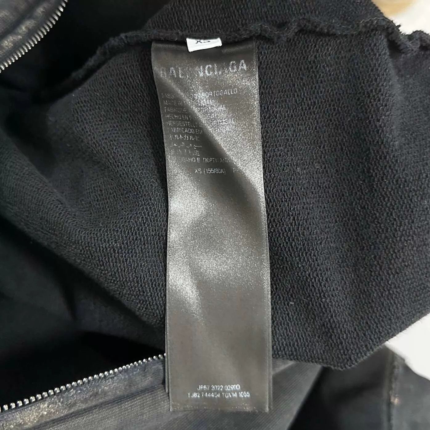 Balenciaga Balenciaga Mud Dyed Distressed Zip Hoodie XS Women Size XS / US 0-2 / IT 36-38 - 4 Thumbnail
