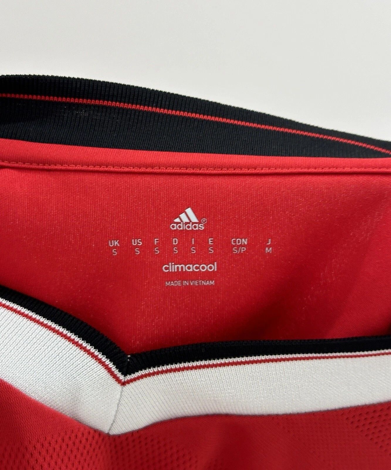 Adidas Manchester United 2015 2016 Home Jersey Shirt Soccer Size US S / EU 44-46 / 1 - 7 Thumbnail