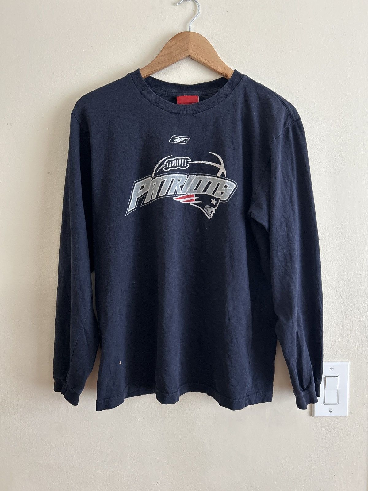 Reebok × Vintage Vintage Reebok New England patriots long sleeve Size US M / EU 48-50 / 2 - 1 Thumbnail