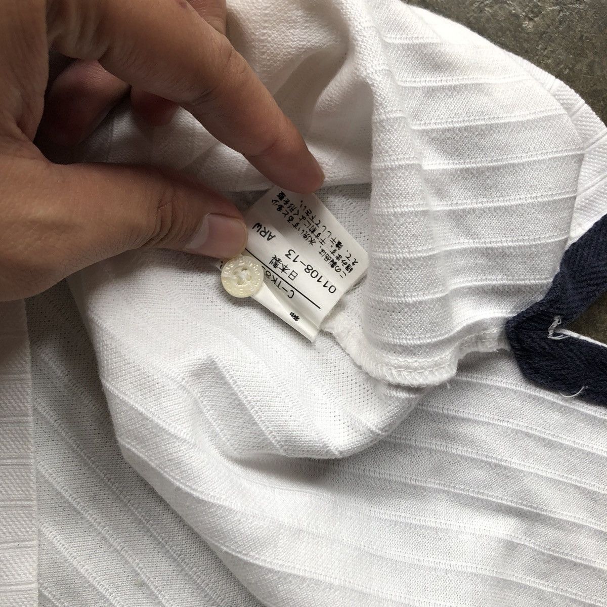 Burberry × Vintage Vintage Burberry London Single Pocket Collar Polos 🍒 Size US L / EU 52-54 / 3 - 4 Thumbnail