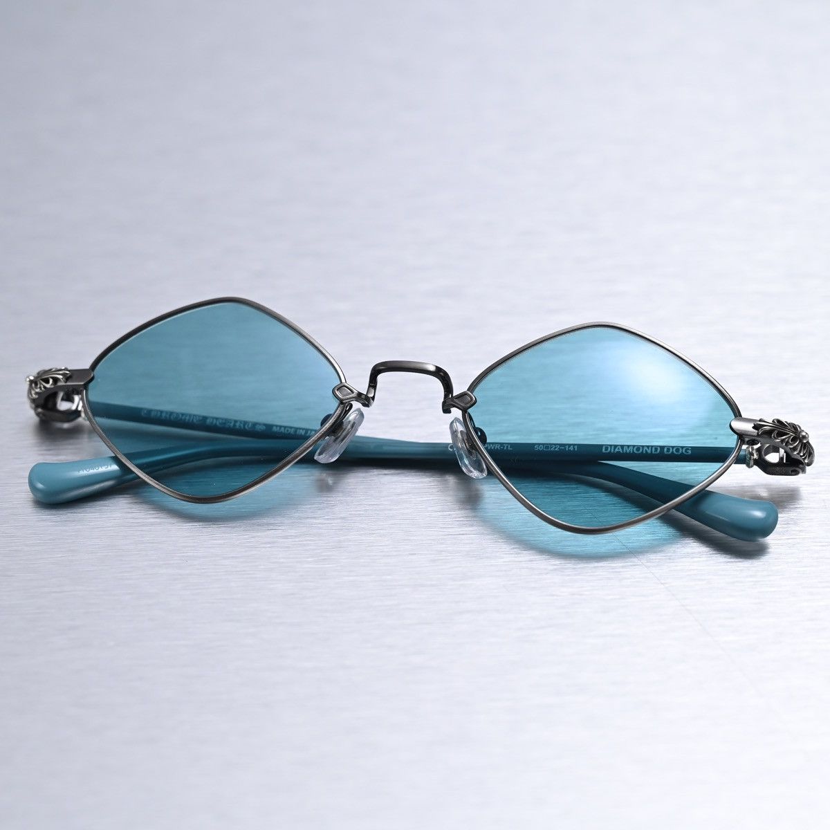 Chrome Hearts CHROME HEARTS DIAMOND DOG PEWTER TEAL SUNGLASSES Size ONE SIZE - 10 Thumbnail