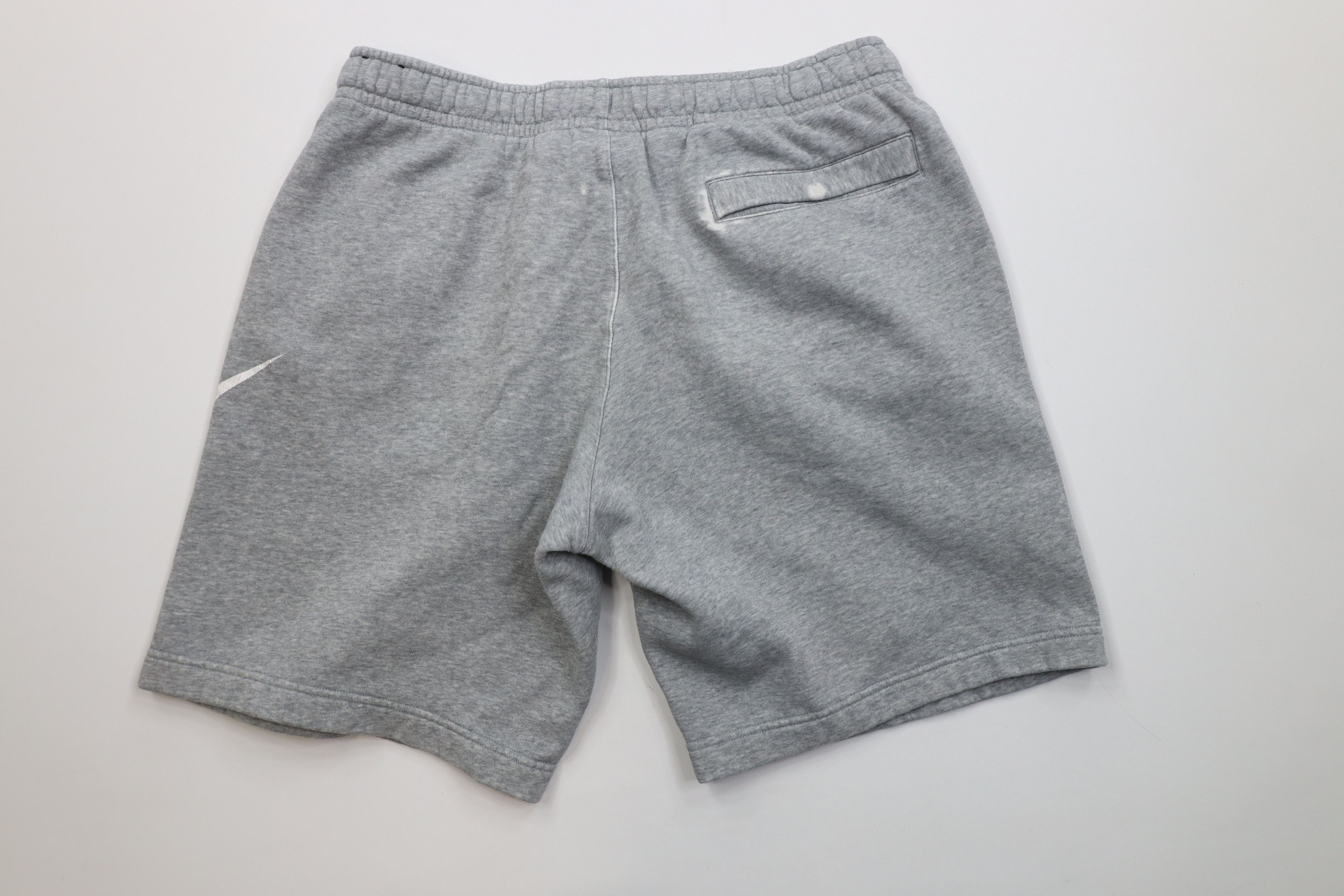 Nike Vintage Y2K Nike Above Knee Big Swoosh Logo Shorts Size US 32 / EU 48 - 9 Thumbnail