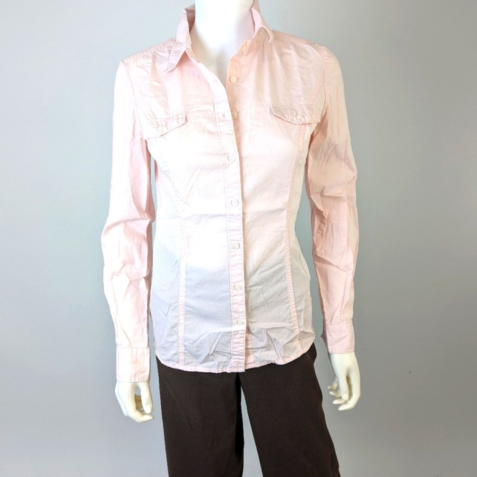 Tommy Hilfiger Tommy Hilfiger Pale Pink Button Front Shirt XS Size XS / US 0-2 / IT 36-38 - 1 Thumbnail